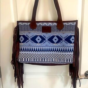 Ariat Madison Concealed carry tote